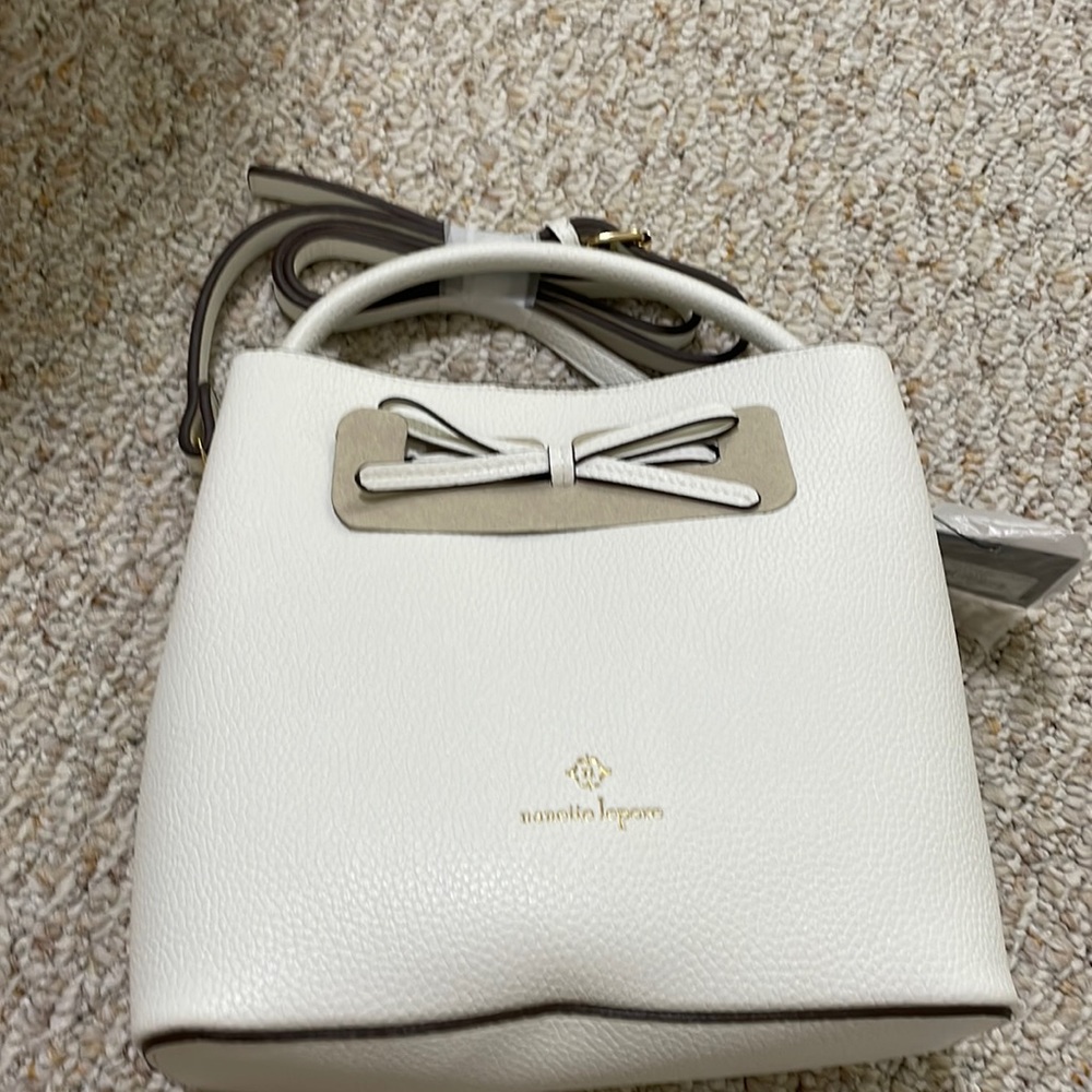 Brand New Nanette Lepore white pebble leather bucket bag